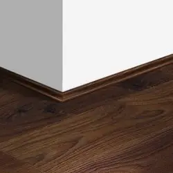 Плинтус ламинированный Quick-Step Скоция 17х17х2400 мм арт.1496